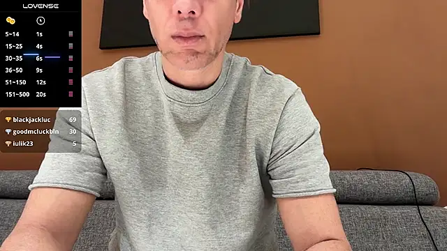 marcoo x online show from November 2025 08:39:02 AM