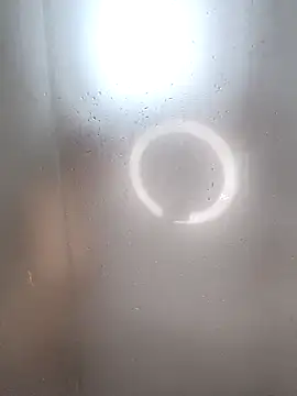 Snapshot of ALEJA__22 chatting on December 2025 12:00:01 PM ALEJA 22 online show from December 2025 12:00:01 PM