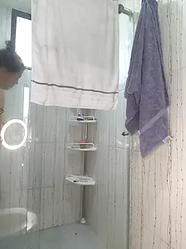 Snapshot of ALEJA__22 chatting on January 2026 12:11:01 PM ALEJA 22 online show from January 2026 12:11:01 PM