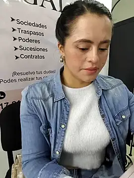 Snapshot of ALEJA__22 chatting on February 2026 01:38:01 PM ALEJA 22 online show from February 2026 01:38:01 PM