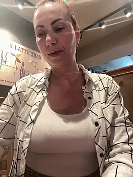 pervimilf online show from April 2026 10:02:01 AM