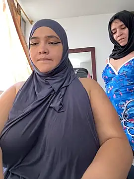 sweetmuslim01 online show from December 2025 06:15:01 PM