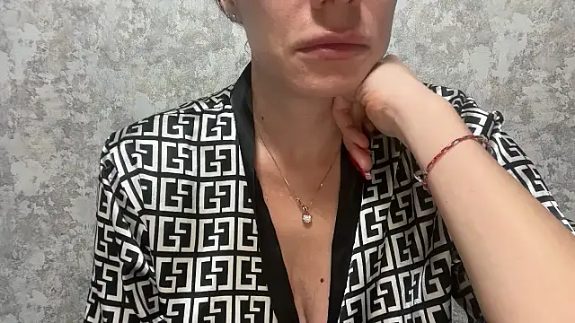 Angelinaa19 online show from March 2026 08:13:01 PM