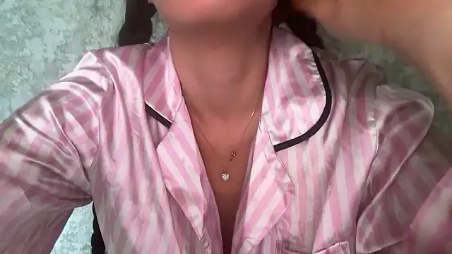 Angelinaa19 online show from March 2026 11:48:02 AM