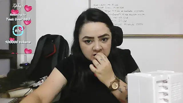 cleo wale  online show from December 2025 10:48:01 PM