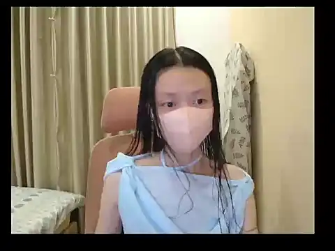 Lil-Cherries online show from May 2026 02:23:02 PM