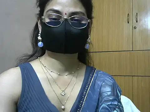 Fairy Pie online show from May 2026 05:50:02 PM