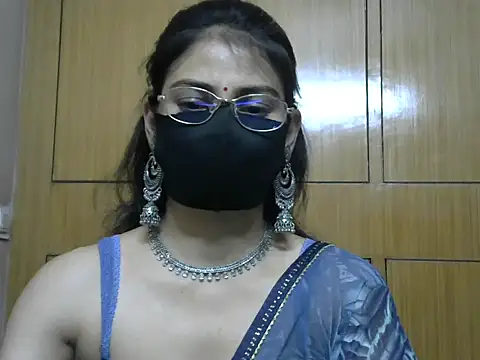 Fairy Pie online show from May 2026 05:43:02 PM