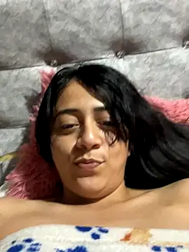 Snapshot of Scarlett_love7 chatting on November 2025 02:33:01 AM Scarlett love7 online show from November 2025 02:33:01 AM