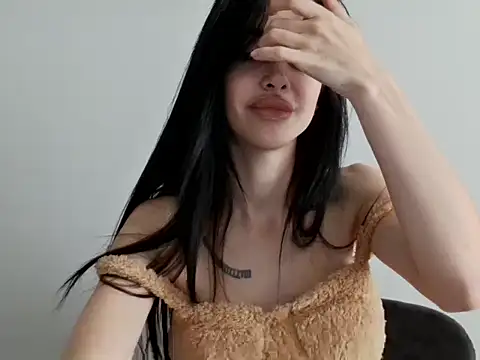 Snapshot of gloriyapg chatting on November 2025 08:57:02 AM gloriyapg online show from November 2025 08:57:02 AM