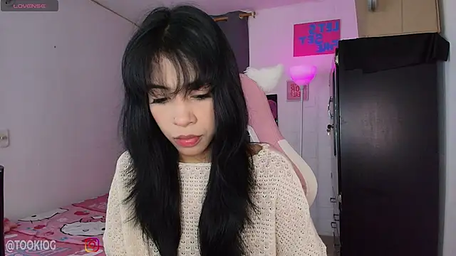 TOOKIOG  online show from May 2026 12:24:01 PM