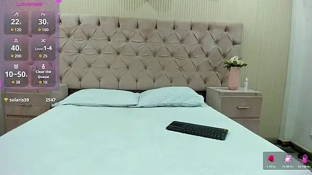 ZarinaWynne online show from April 2026 01:38:02 PM