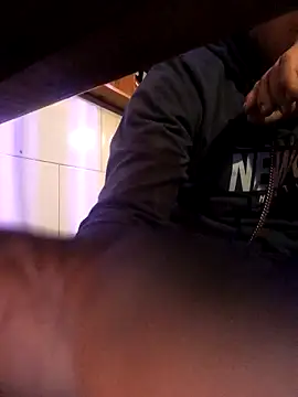 themorenofit08 online show from December 2025 12:41:02 AM