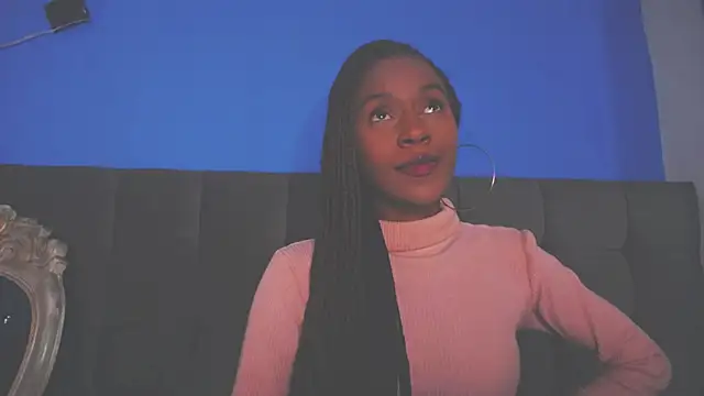 Snapshot of Aliis_Love chatting on December 2025 05:15:02 AM Aliis Love online show from December 2025 05:15:02 AM