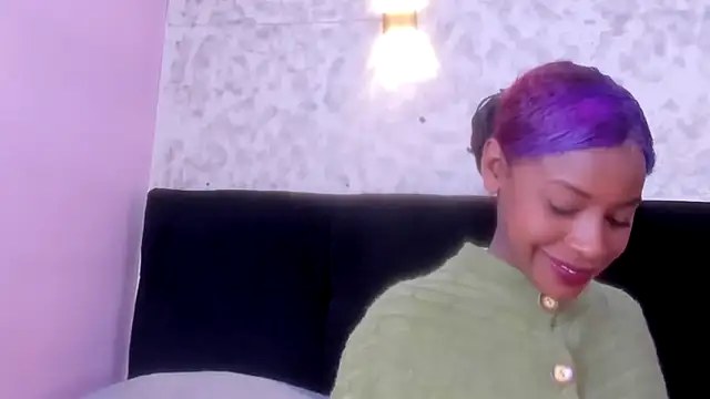 Aliis Love online show from February 2026 01:27:02 PM