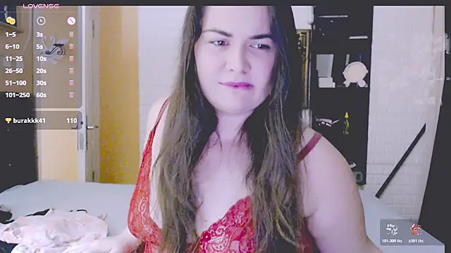 Snapshot of _bade_tasci_ chatting on December 2025 07:30:02 PM bade tasci online show from December 2025 07:30:02 PM