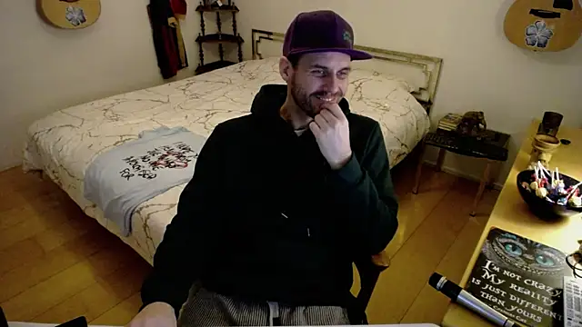 Snapshot of skatejocke chatting on November 2025 05:40:01 AM skatejocke online show from November 2025 05:40:01 AM