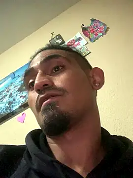 Snapshot of Mresco503 chatting on December 2025 07:09:01 PM Mresco503 online show from December 2025 07:09:01 PM