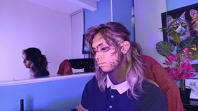 Snapshot of luxiel_ chatting on November 2025 10:51:01 PM luxiel online show from November 2025 10:51:01 PM