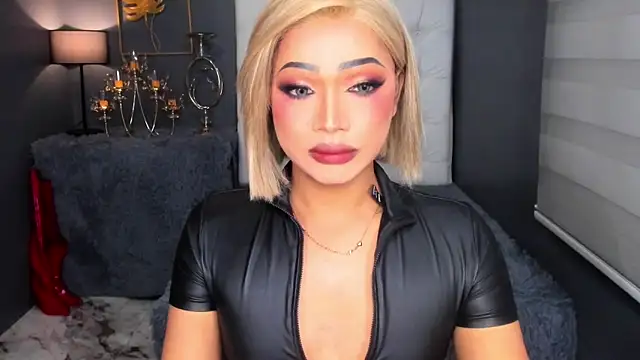 Snapshot of GwennGoddess chatting on February 2026 07:56:01 AM GwennGoddess online show from February 2026 07:56:01 AM