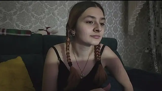 SweetLiaison online show from February 2026 06:08:02 PM