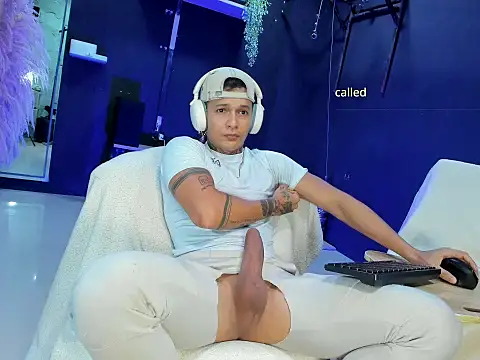 strong dick7in online show from May 2026 10:37:02 PM