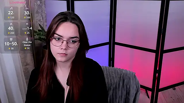 Snapshot of Lily__Evans chatting on December 2025 04:00:02 AM Lily Evans online show from December 2025 04:00:02 AM