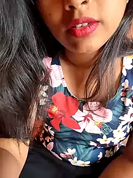 Sexy Divya   online show from April 2026 06:00:02 AM