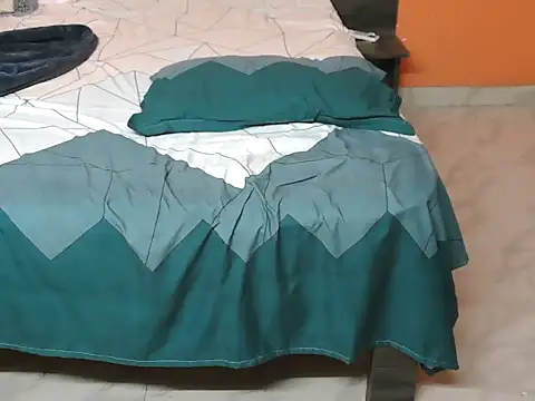 Snapshot of DoremonGirl chatting on March 2026 04:27:01 AM DoremonGirl online show from March 2026 04:27:01 AM