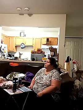 Snapshot of mayflower420 chatting on March 2026 02:42:01 PM mayflower420 online show from March 2026 02:42:01 PM