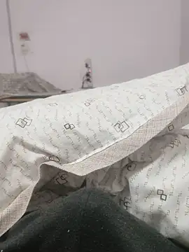 Snapshot of Sandar_clegan chatting on December 2025 01:24:02 AM Sandar clegan online show from December 2025 01:24:02 AM