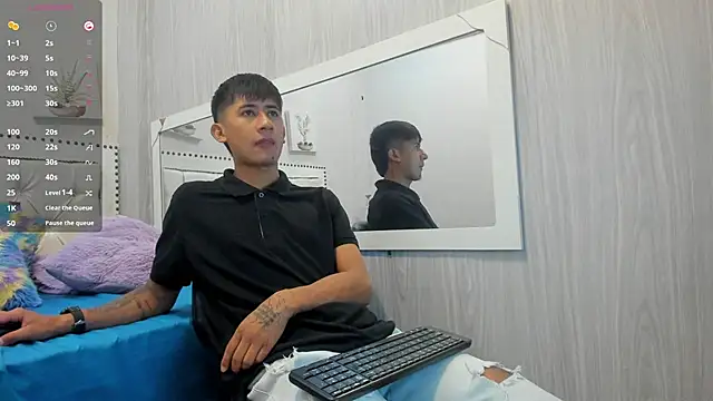 Vinackk online show from December 2025 02:10:02 AM