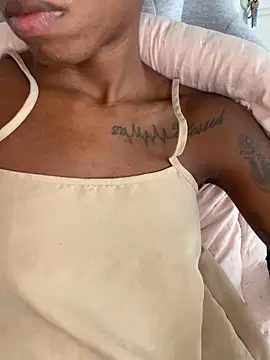 mayalouise online show from February 2026 11:03:02 AM