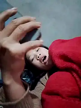 Snapshot of Yumiik2kk chatting on November 2025 09:47:01 PM Yumiik2kk online show from November 2025 09:47:01 PM