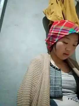 Snapshot of Yumiik2kk chatting on November 2025 05:05:02 PM Yumiik2kk online show from November 2025 05:05:02 PM