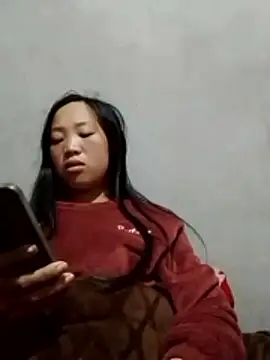 Snapshot of Yumiik2kk chatting on December 2025 08:58:02 PM Yumiik2kk online show from December 2025 08:58:02 PM