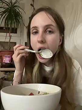 oceaneyes lilu online show from December 2025 08:25:01 PM