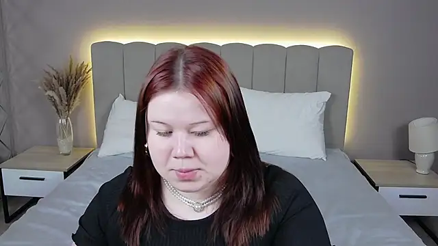 Snapshot of EvaNova_ chatting on April 2026 10:20:02 AM EvaNova online show from April 2026 10:20:02 AM