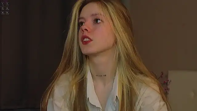 TiffinyMergist online show from December 2025 08:47:02 PM