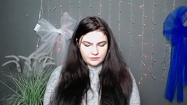 KateNils online show from November 2025 01:31:01 PM