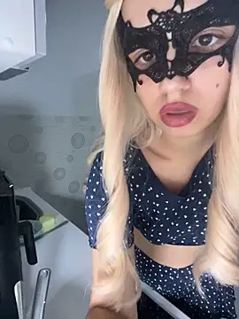 Snapshot of LilxSar chatting on November 2025 03:23:01 PM LilxSar online show from November 2025 03:23:01 PM