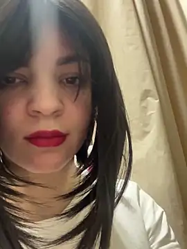 Snapshot of LilxSar chatting on November 2025 08:22:01 PM LilxSar online show from November 2025 08:22:01 PM