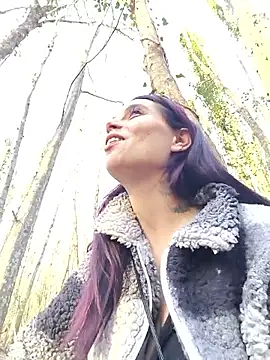 Snapshot of MickNanaa chatting on December 2025 02:45:02 PM MickNanaa online show from December 2025 02:45:02 PM