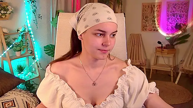 FrancescaCavaliere online show from May 2026 09:17:02 AM
