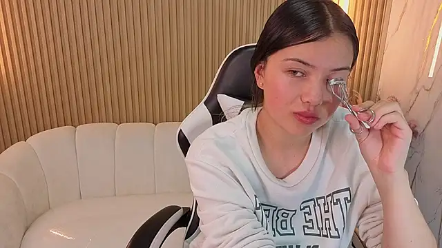 Snapshot of venus_velvet_tp chatting on December 2025 08:36:02 PM venus velvet tp online show from December 2025 08:36:02 PM