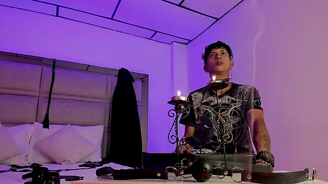 Snapshot of Maximo_king25 chatting on November 2025 03:38:02 AM Maximo king25 online show from November 2025 03:38:02 AM