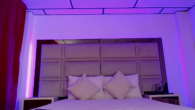 Snapshot of Maximo_king25 chatting on December 2025 05:23:01 AM Maximo king25 online show from December 2025 05:23:01 AM