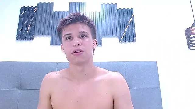 Liam York  online show from March 2026 01:46:02 AM