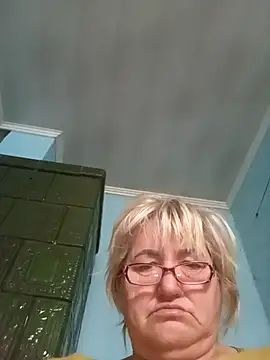 Snapshot of MilaTamila456 chatting on November 2025 08:57:02 AM MilaTamila456 online show from November 2025 08:57:02 AM