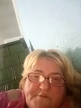 Snapshot of MilaTamila456 chatting on November 2025 09:36:02 PM MilaTamila456 online show from November 2025 09:36:02 PM